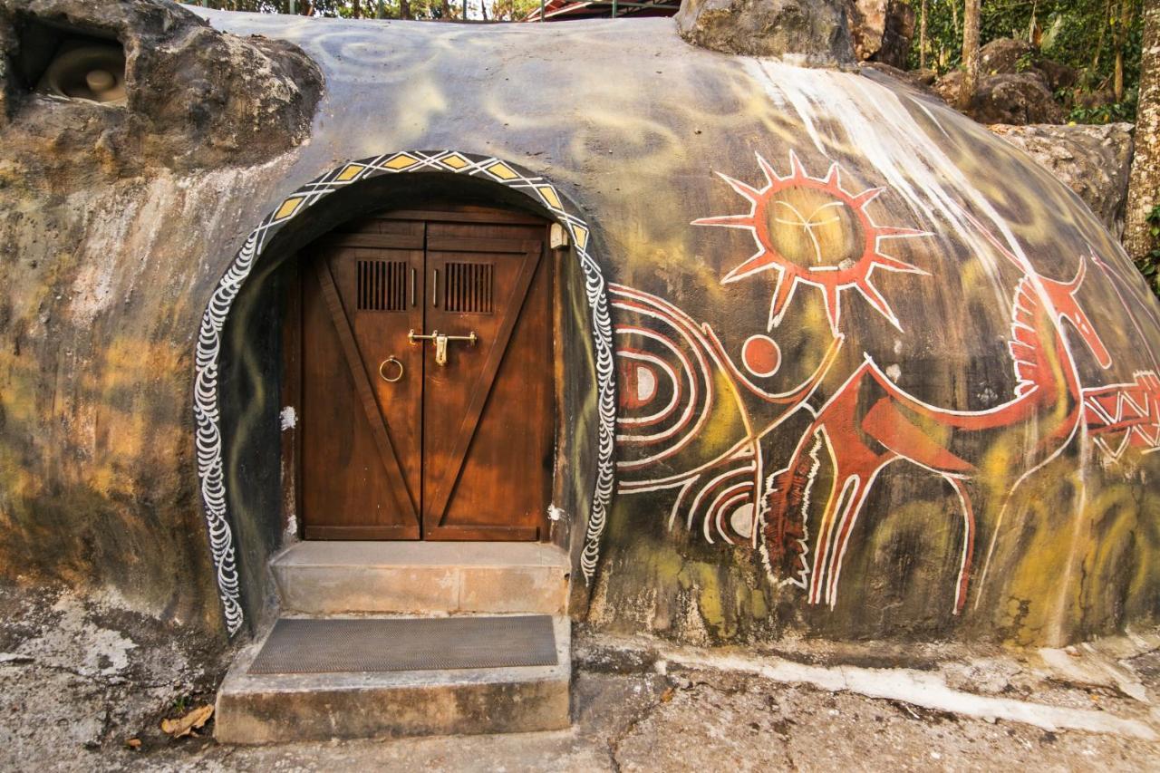 Rockville Hotel Sultan Bathery Exterior foto